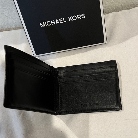 Michael Kors Black Men's Bifold Wallet - Picture 6 of 8